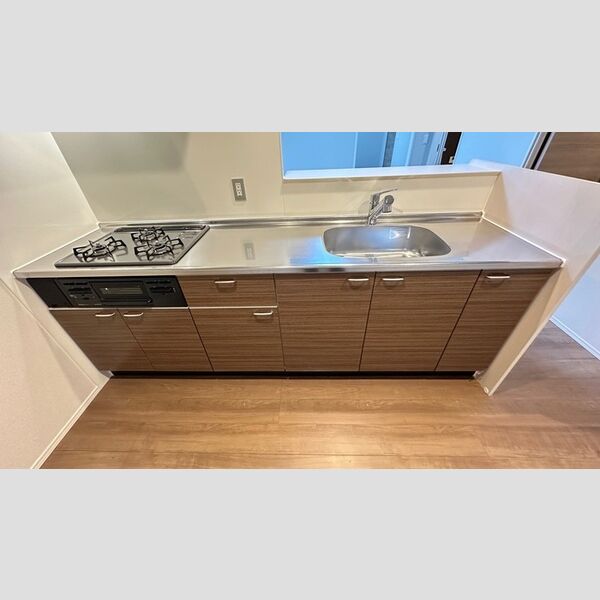 キッチン (システムキッチン)