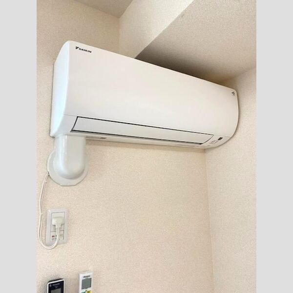 その他設備 (エアコン)