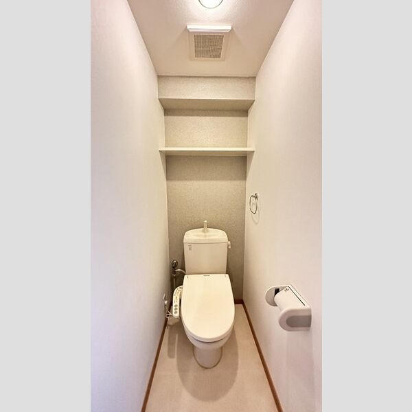 トイレ (温水洗浄暖房便座)