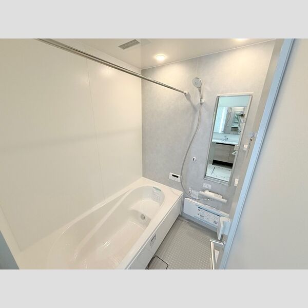 バス (浴室)