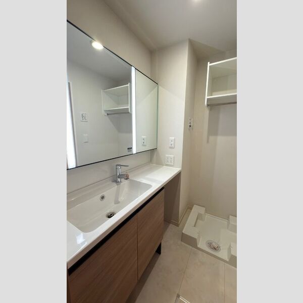 洗面所 (洗面室)