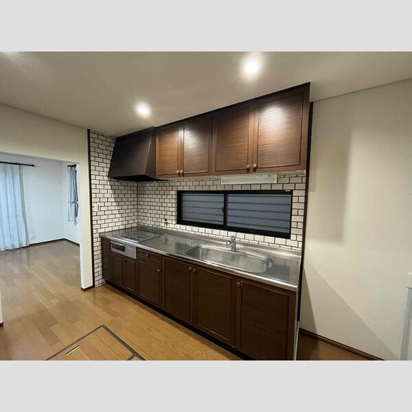 キッチン (システムキッチン)