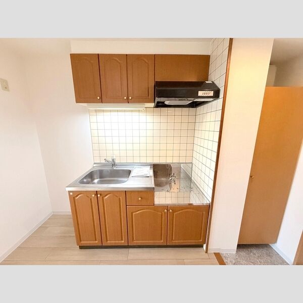 キッチン (キッチン)