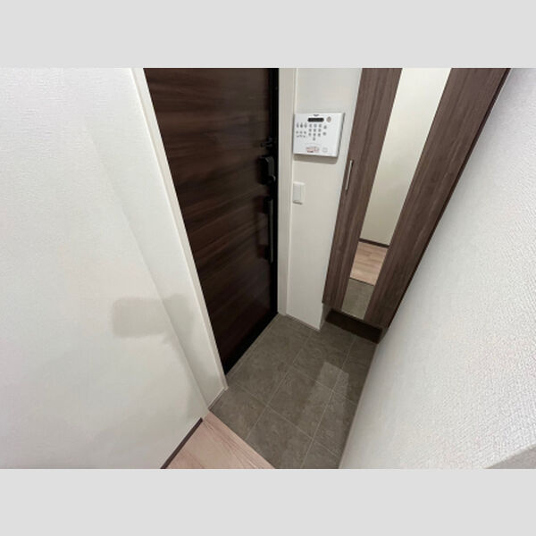 玄関 (玄関)