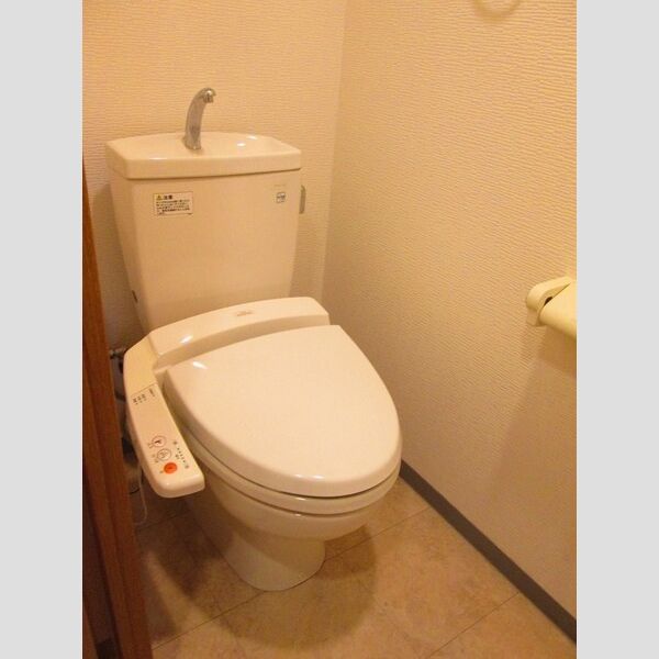 トイレ (温水洗浄暖房便座)