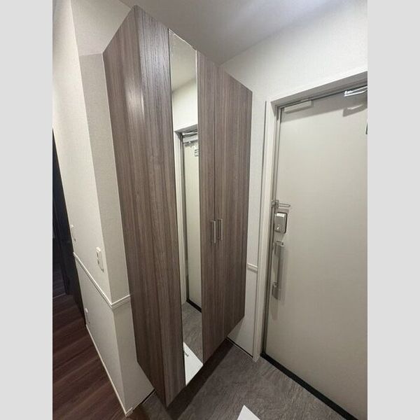 玄関 (玄関)