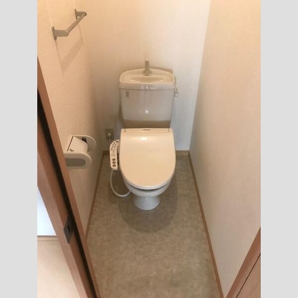 トイレ (2Fトイレ)