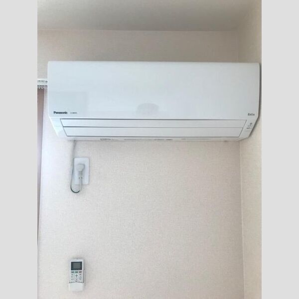 その他設備 (新規エアコン)