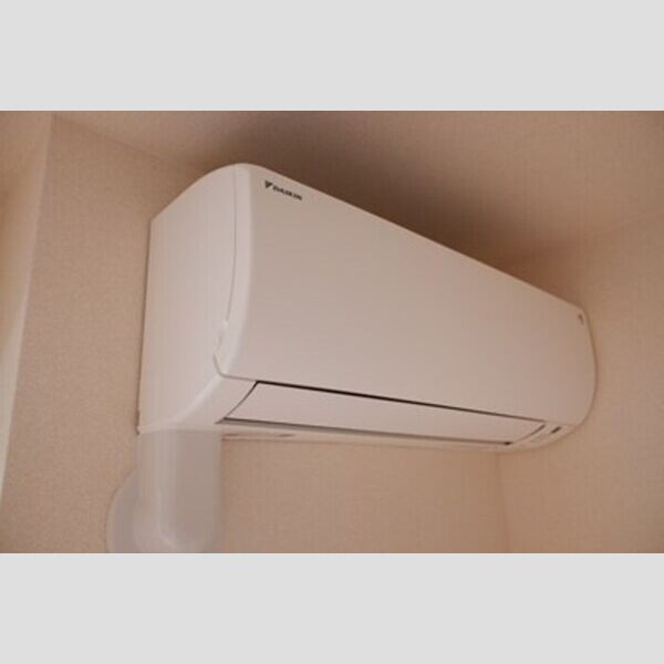 居室・リビング (エアコン)