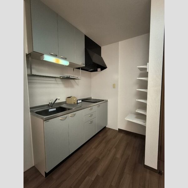 キッチン (キッチン)