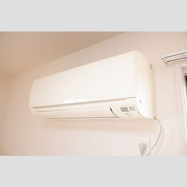 居室・リビング (エアコン)