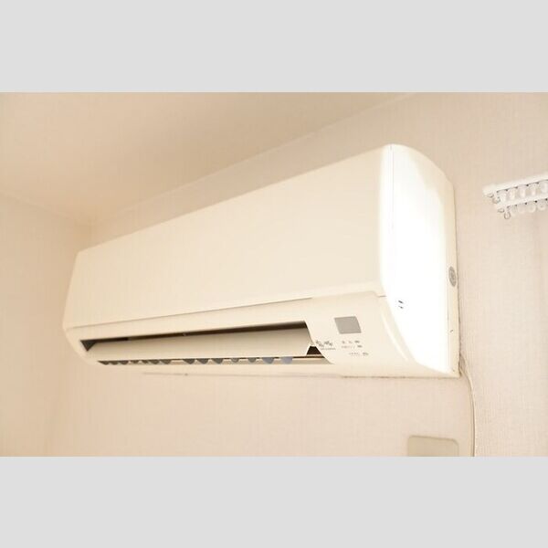 居室・リビング (エアコン)
