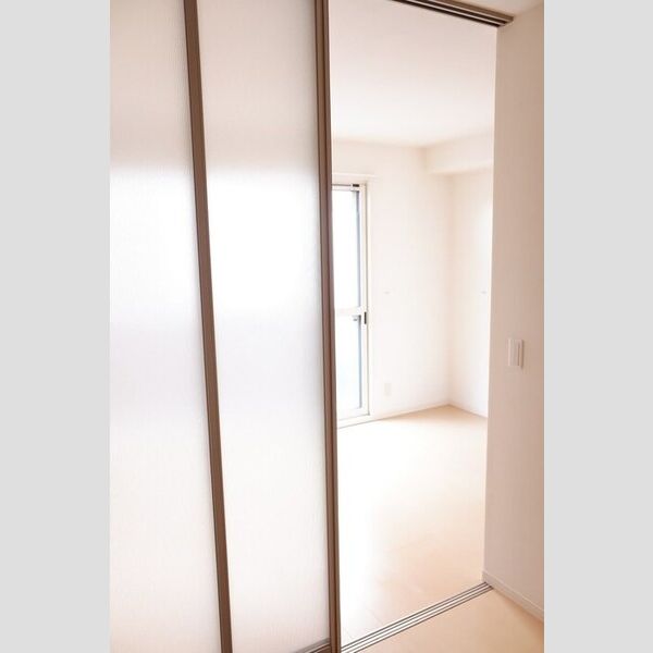 居室・リビング (ライトスルースクリーン)