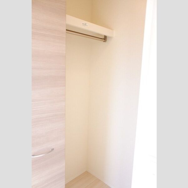 居室・リビング (ウォークインクローゼット)