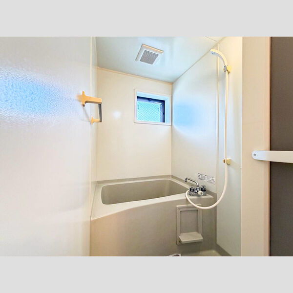 バス