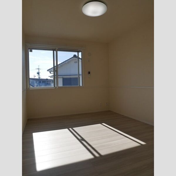 その他 (洋室)