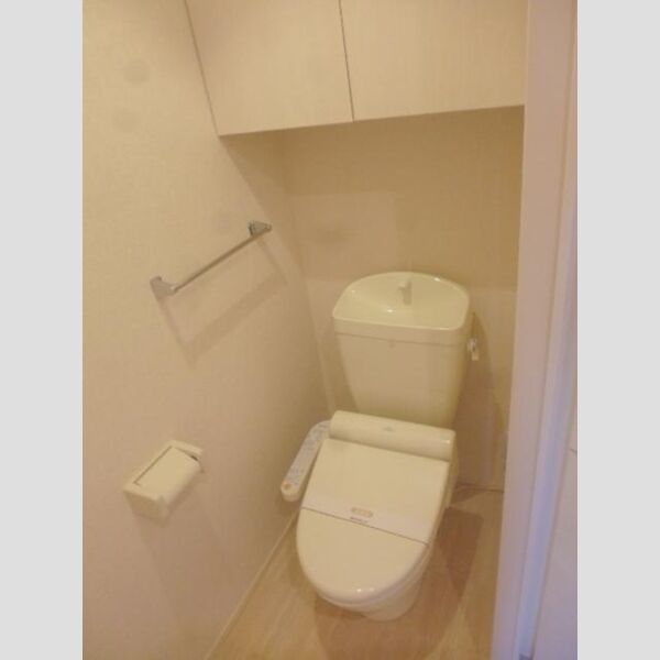 トイレ (温水洗浄暖房便座)