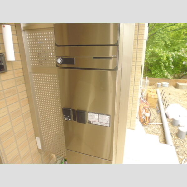 その他 (宅配BOX)