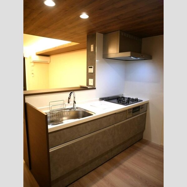 キッチン (システムキッチン)