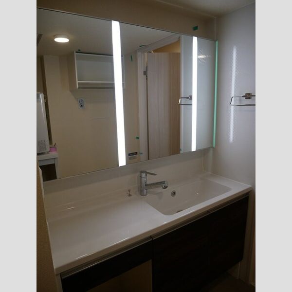 洗面所 (洗面化粧台)