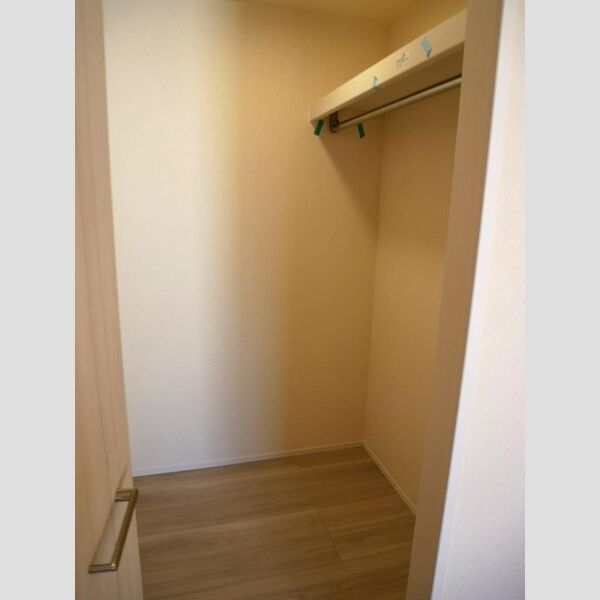 収納 (ウォークインクローゼット)