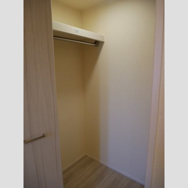 収納 (ウォークインクローゼット)