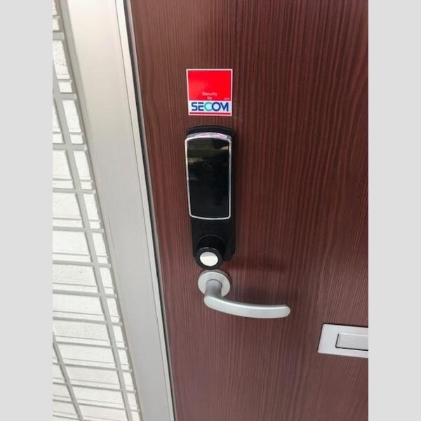 玄関 (ICカードキー)