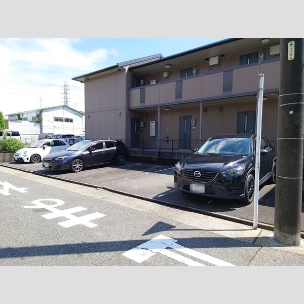 駐車場 (駐車場)