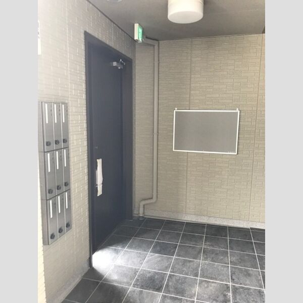 現地周辺 (ロビー)