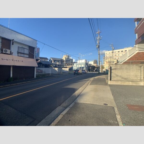 現地周辺 (建物周辺)