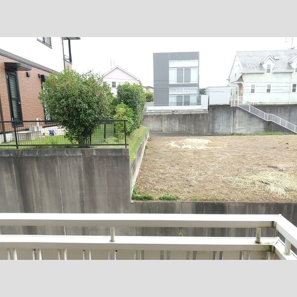 現地周辺 (ベランダから)