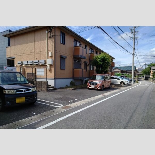駐車場 (駐車場)