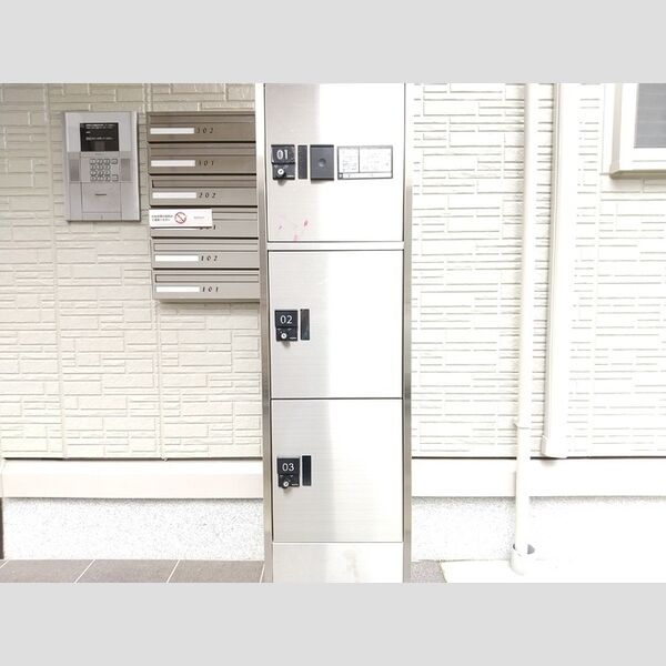 現地周辺 (宅配ボックス)