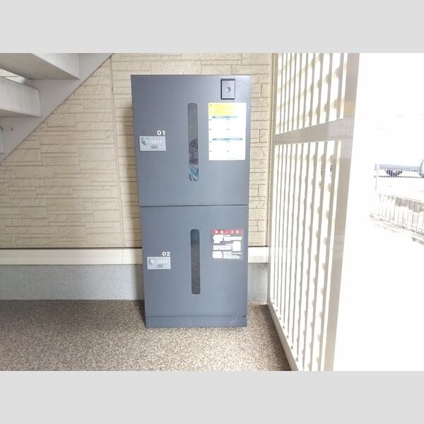 現地周辺 (宅配ボックス)