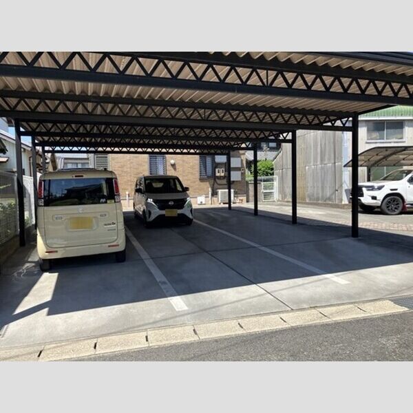 駐車場 (駐車場)