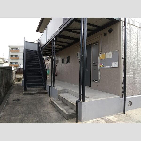 エントランス (エントランス)