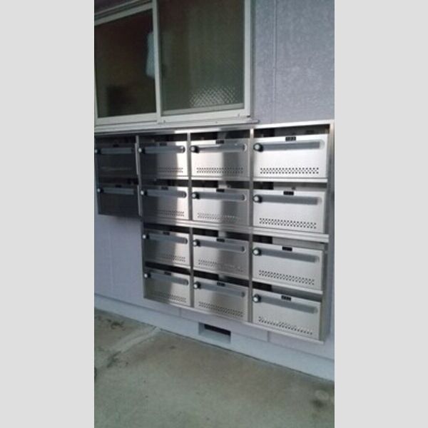 現地周辺 (ポスト)