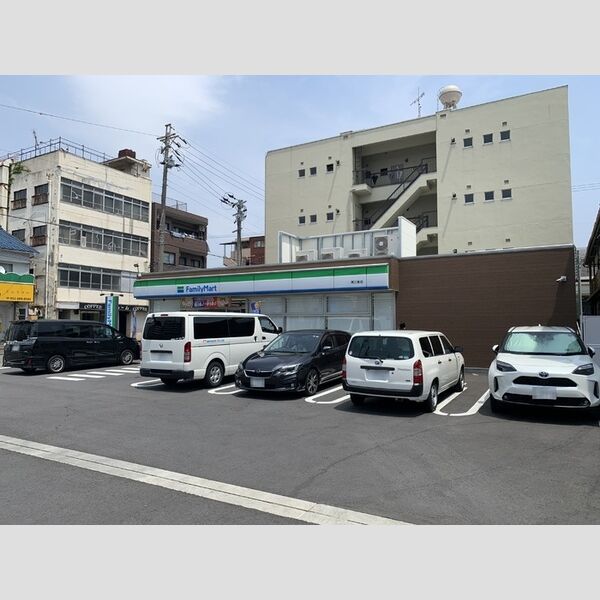 現地周辺 (ファミリーマート南三条店(407m))