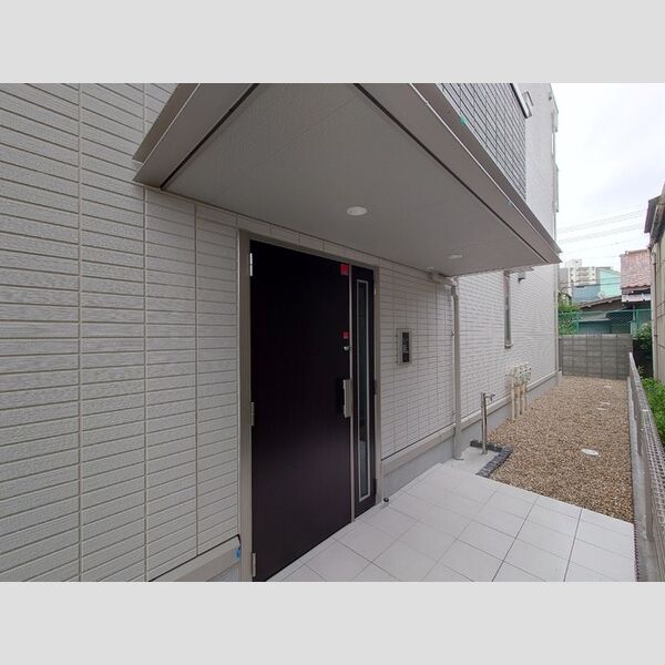 エントランス (エントランス)