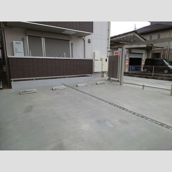 駐車場 (駐車場)