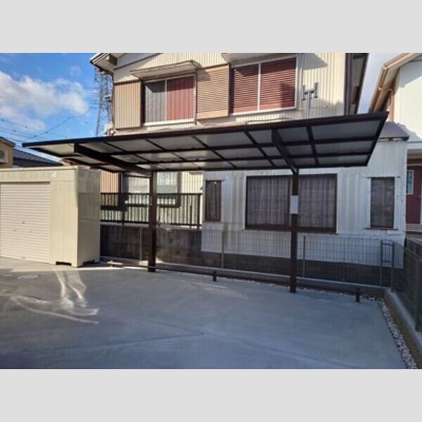 現地周辺 (駐輪場)