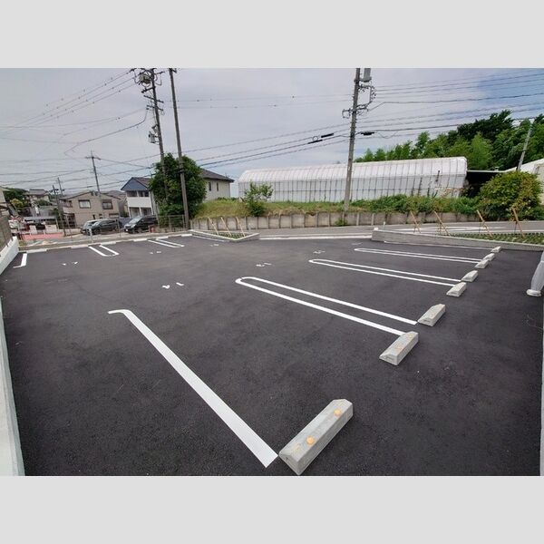 駐車場 (駐車場)