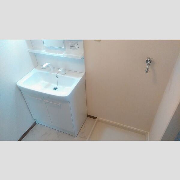 洗面所 (防水パン付き)