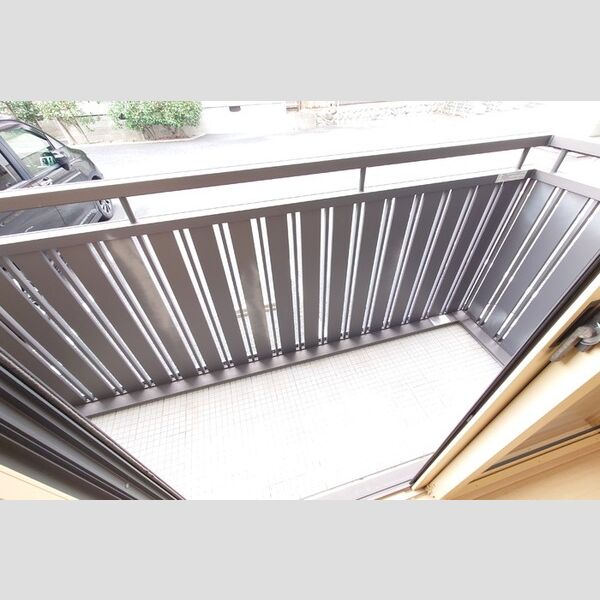 バルコニー・ベランダ (バルコニー)