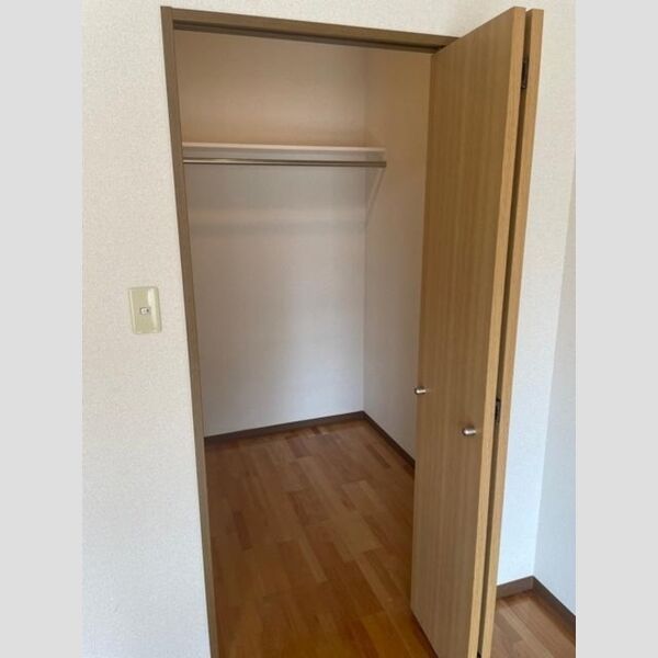 収納 (クローゼット)