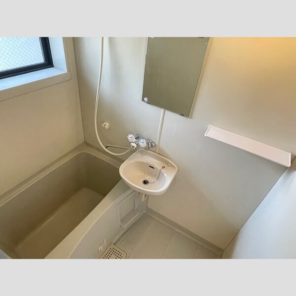 バス (浴室・洗面台)