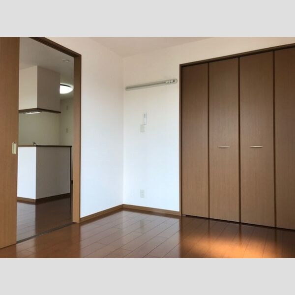 居室・リビング (南洋室)