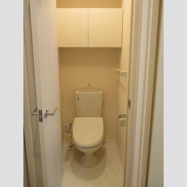トイレ (WC)