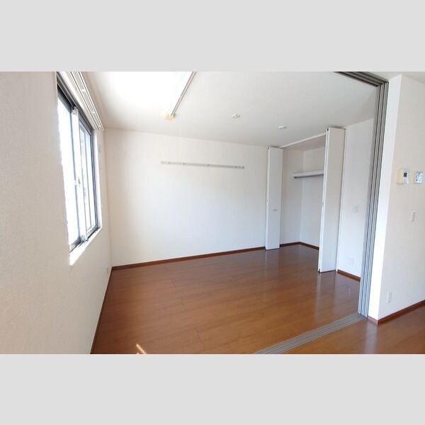 その他 (南洋室)