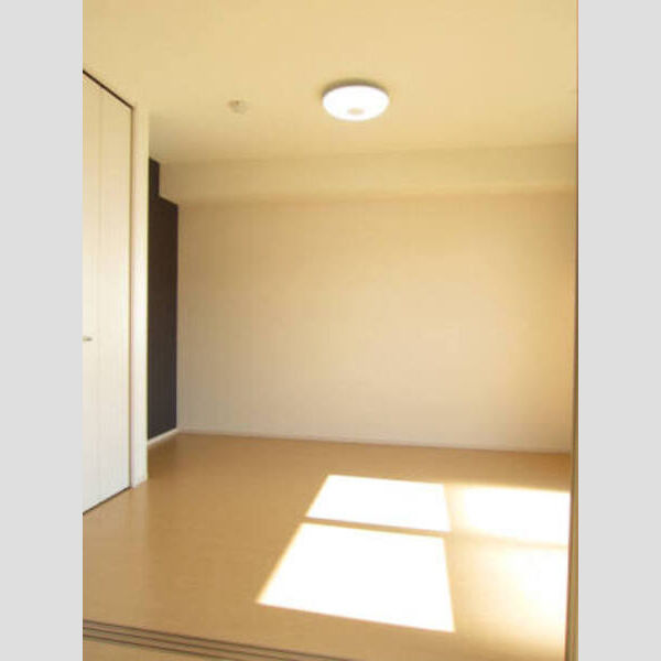 その他 (南洋間)